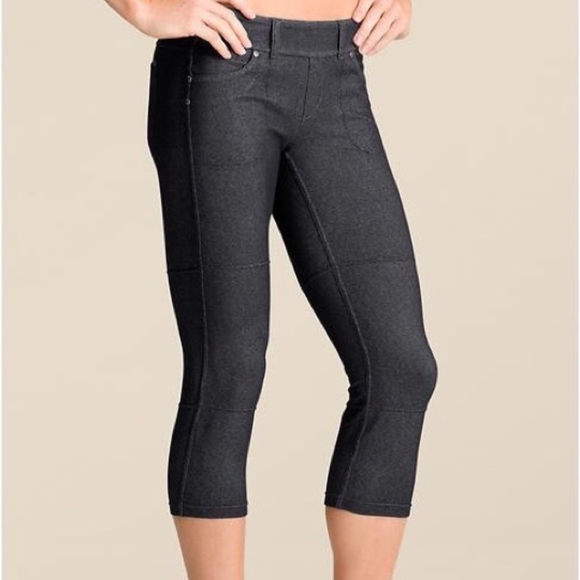 Athleta Pants - Athleta Bettona Crop Jeggings